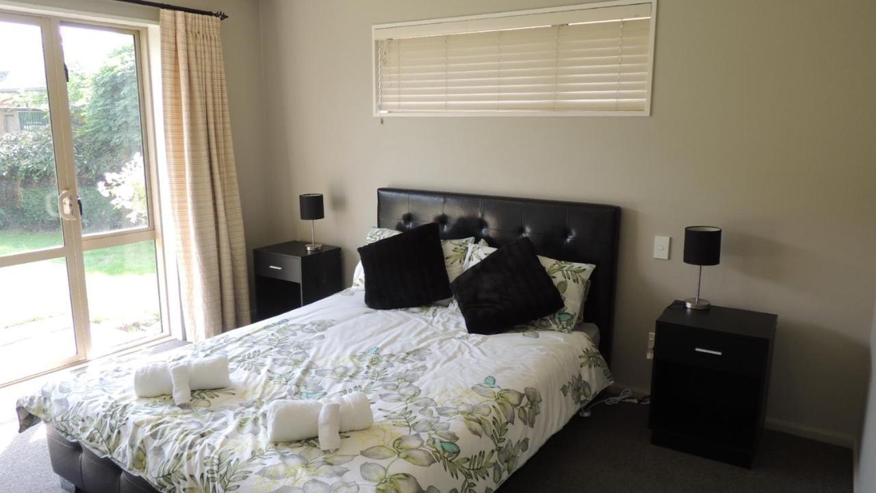 Airport, Motorway, Shopping Handy Christchurch Exterior foto